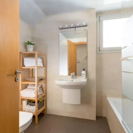 Cornellalux 2 Apartament