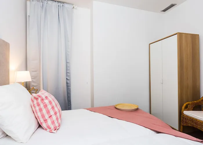 Cornellalux 2 Apartamento
