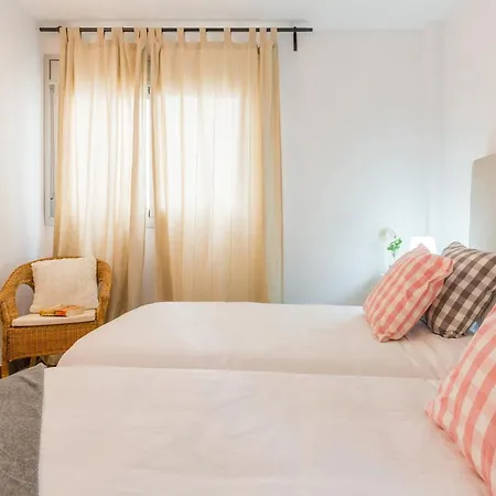 Apartamento Cornellalux 2 *